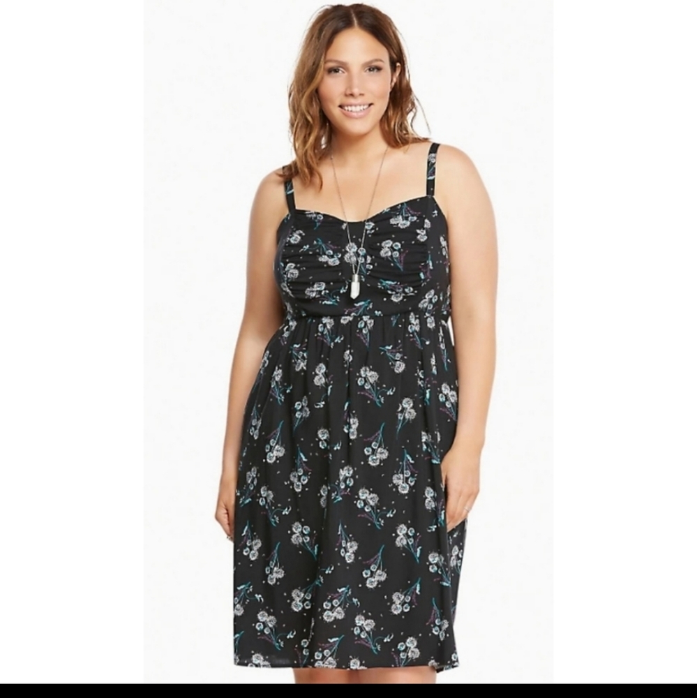 Torrid size 0 dandelion dress